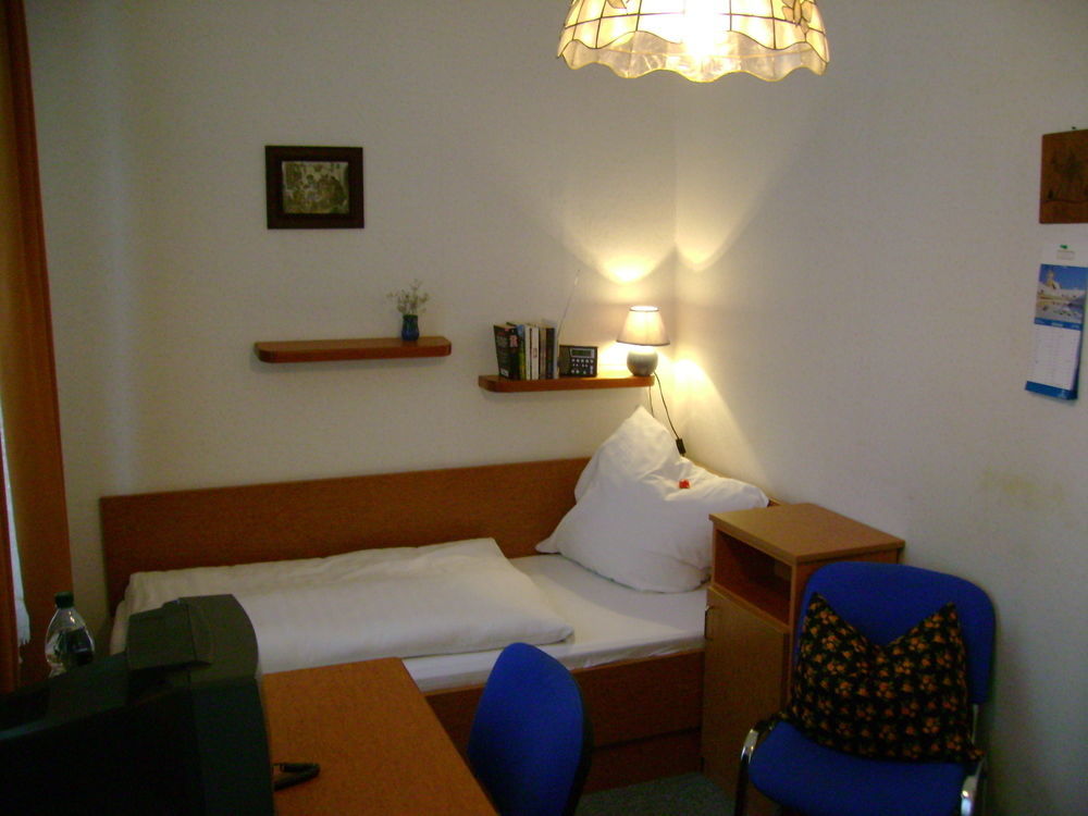 באד אלסטר Hotel - Pension Vesta מראה חיצוני תמונה